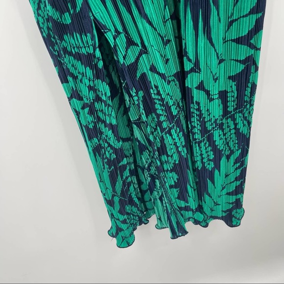 BANANA REPUBLIC Dress Travel Coastal Tropical Leaf Print Racerback Maxi Midi Med - Picture 8 of 11